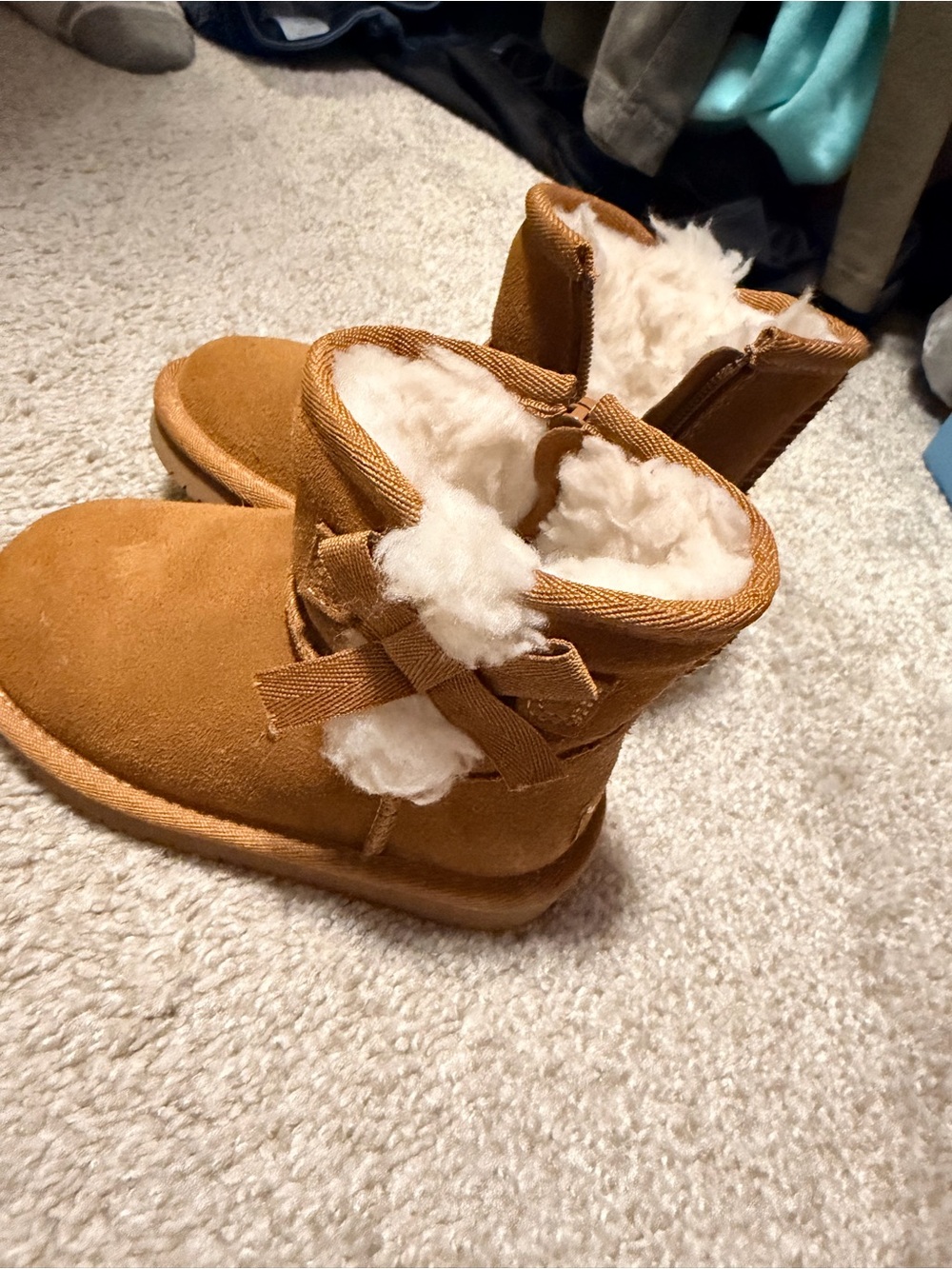 Kids koolaburra uggs boots
